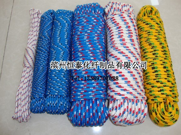 Dynamic climbing rope